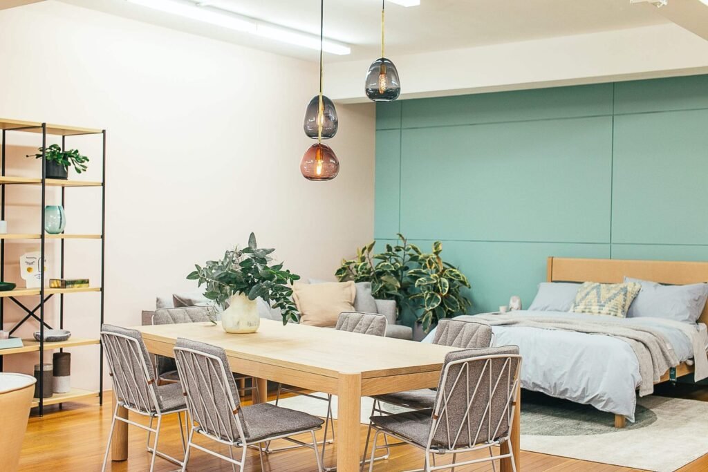 5 Space-Saving Dining Furniture Ideas for Small Apartments