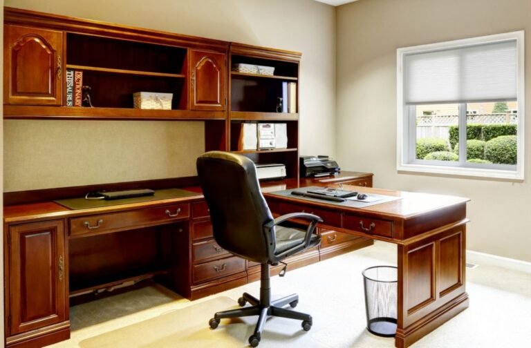 Office Furniture Ideas for Small Rooms
