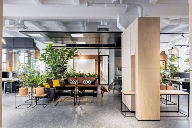 Office Furniture Solutions for Tight Spaces